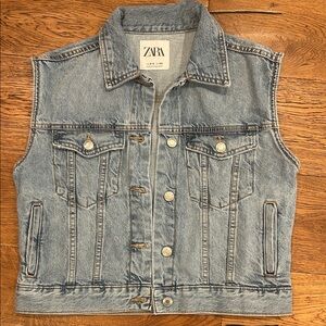 Zara Light Blue Denim Vest with Pockets Sz9-10